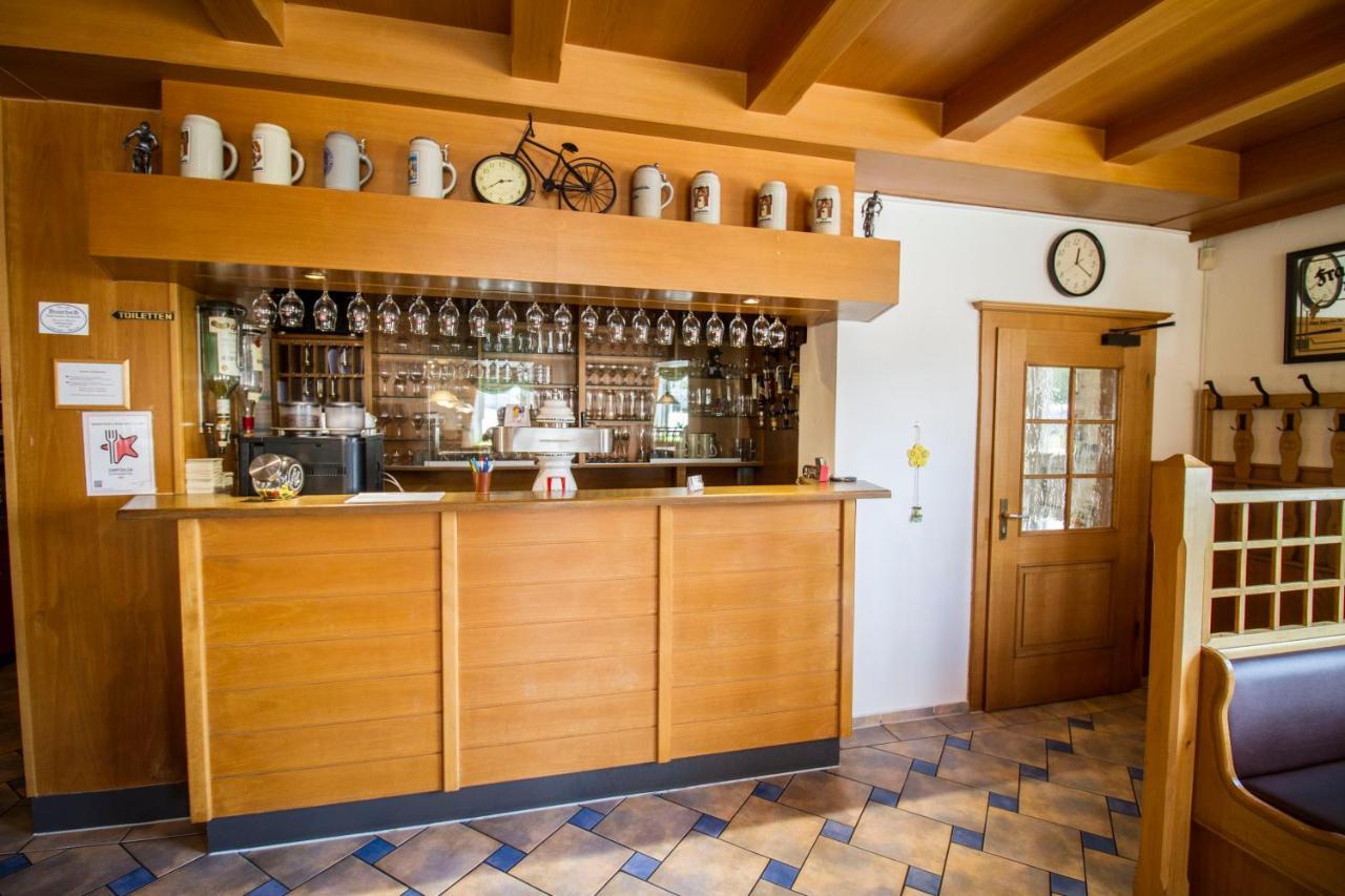 Gasthof Zur Laend Moosburg an der Isar Buitenkant foto